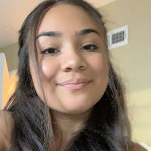 Meet your Posher, Ariana